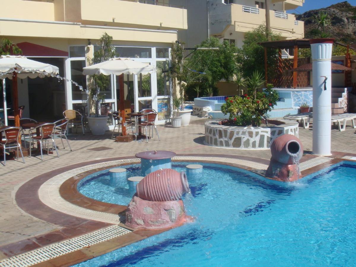 فاليراكي Billy'S Studios الغرفة الصورة